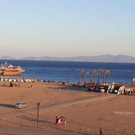 Lägenhet Sarimsakli Plajina 0 Metre Deniz Manzarali Luex